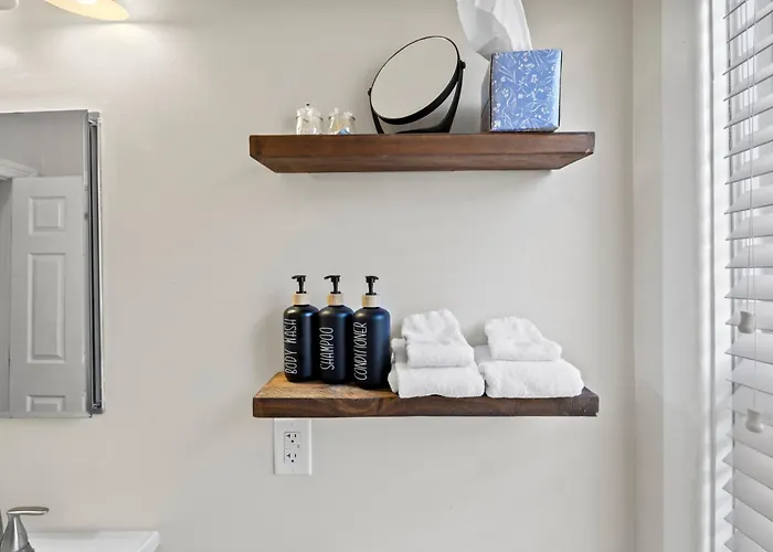 Spacious Trendy 4br Urban Retreat, Location In * Columbus