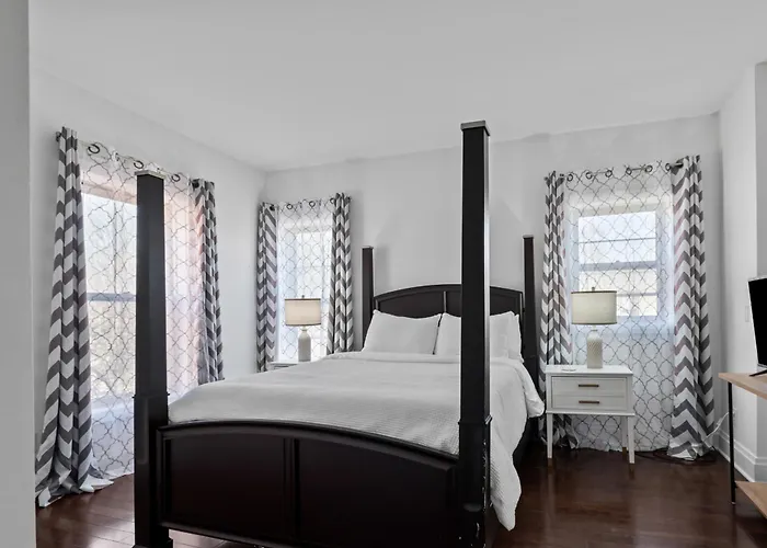 Spacious Trendy 4br Urban Retreat, Location In * Columbus